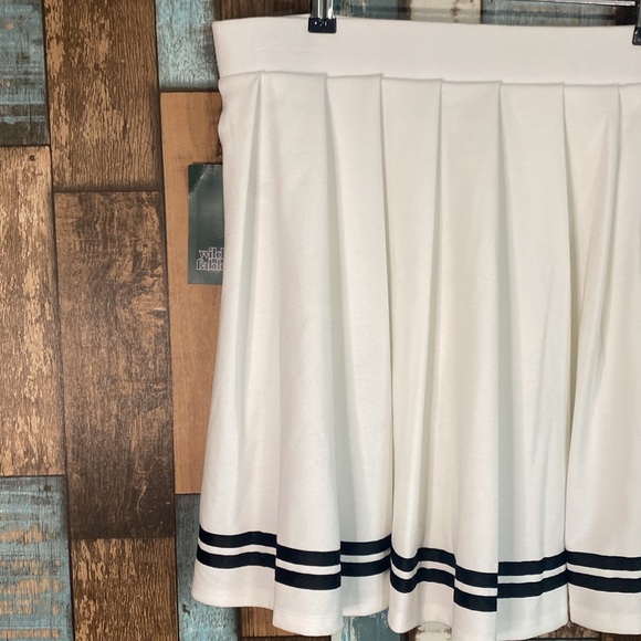 Wild fable white and black stripe pleated elastic waist  skirt - Picture 2 of 16